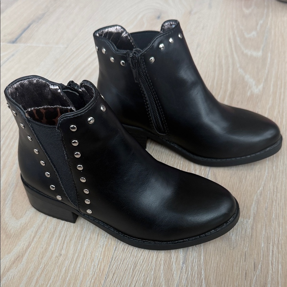 Steve Madden girls boots